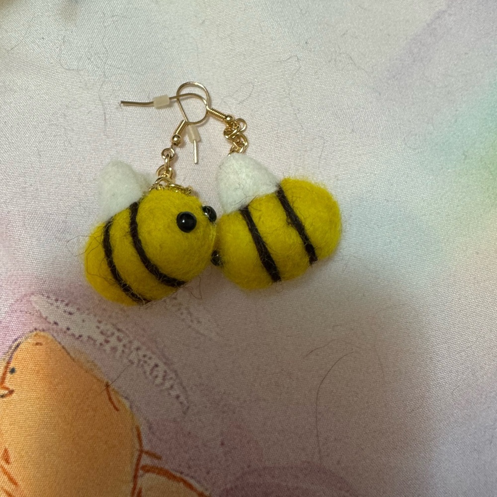 Fuzzy Yellow Bee Earrings from hot topic